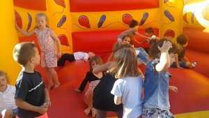 Lire la suite à propos de l’article Louer un château gonflable pour divertir les enfants